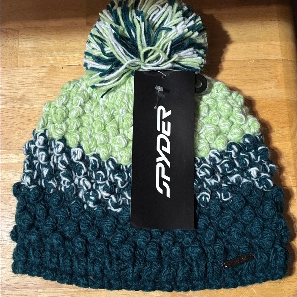 Spyder winter ski Snowboarding Pom beanie Hat - Picture 1 of 3